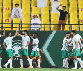 BOB半岛官网-国足对手之沙特：新老交替遇瓶颈 亚足联有亲爹？