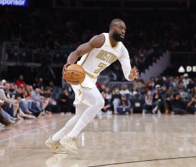 BOB半岛平台-稍微出出汗！杰伦·布朗17中8拿到20分 另有8板5助4断&amp;三分3中1