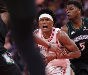 BOB半岛体育-阿门41分生涯新高杜兰特33+7+7 森林狼终结火箭8连胜|凯文·杜兰特|明尼苏达森林狼队|阿尔佩伦-申京|休斯敦火箭队|阿门-汤普森_新浪体育_新浪新闻